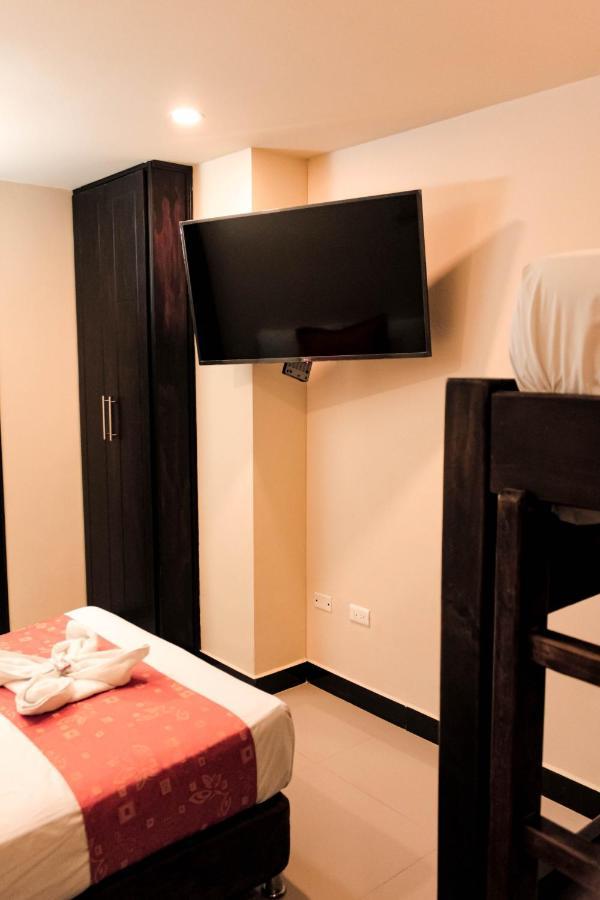 Hotel Plaza Garibaldi Caldas Eksteriør billede